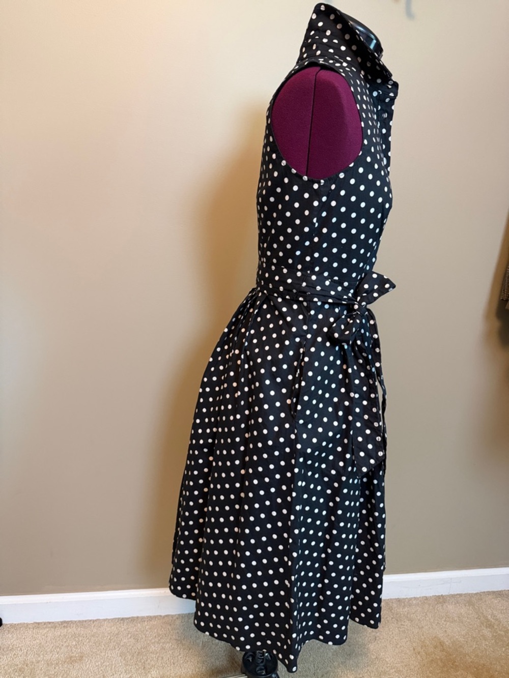 Eliza J Black Size 4 Sleeveless Black & White Polka Dot Collared Midi Dress - Picture 6 of 8